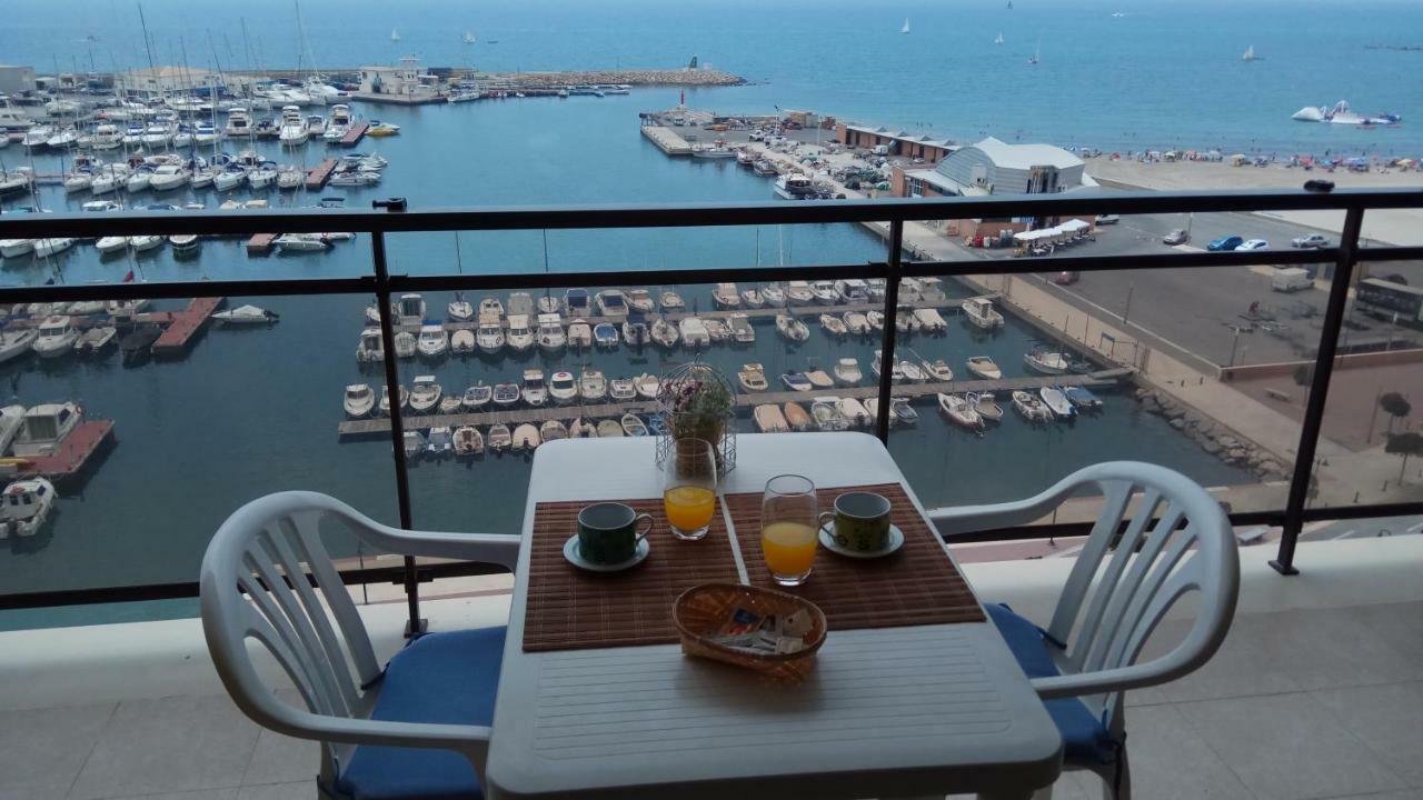 Apartamento Sobre El Puerto El Campello Eksteriør billede