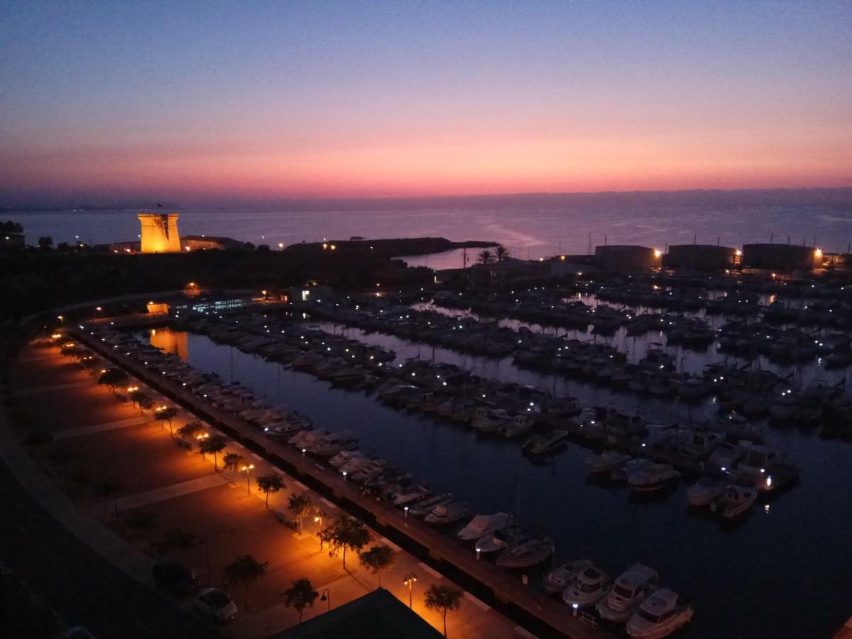 Apartamento Sobre El Puerto El Campello Eksteriør billede